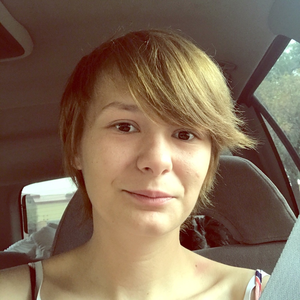 Meet your Posher, Ashley